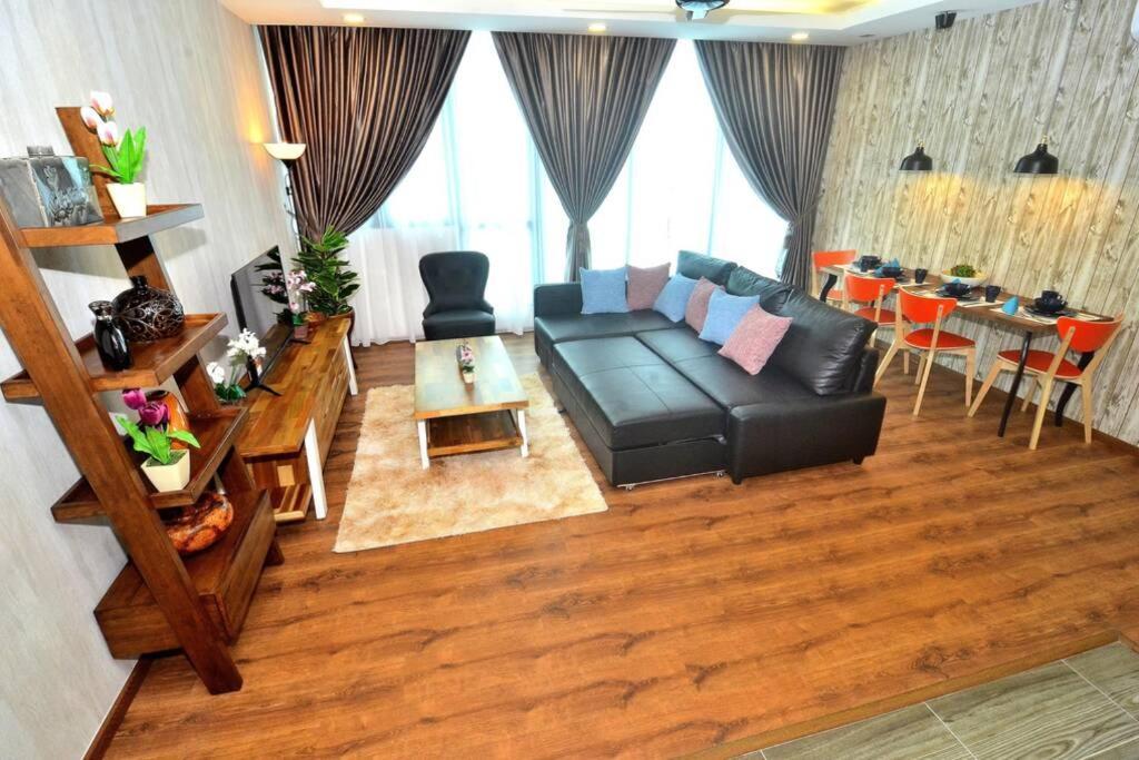 Vivacity Jazz Suite New Luxury Cozy Home A13 Kuching Kültér fotó